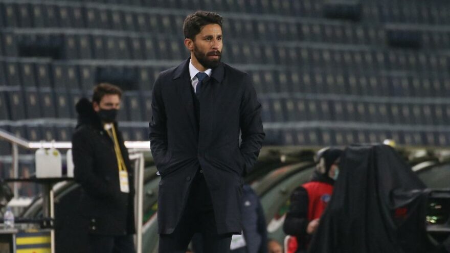 Süper Lig’in ilk haftasında teknik direktör ayrılığı: Kasımpaşa, Şenol Can’ı gönderdi