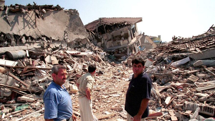 17 Ağustos depreminde neler yaşandı, kaç kişi hayatını kaybetti?