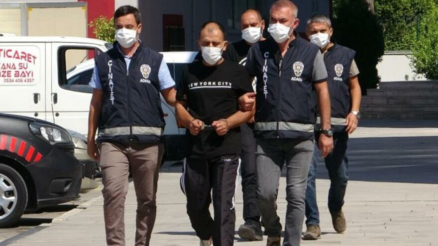Eşini öldürdükten sonra arkadaşıyla kahve içti