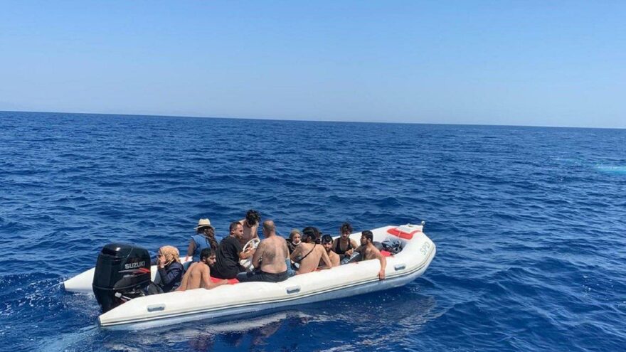 Marmaris açıklarında 46 kaçak göçmen yakalandı