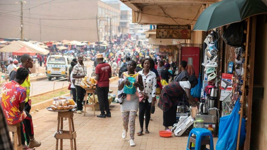 Uganda’daki pornografi karşıtı yasa, tepkilerden sonra iptal edildi
