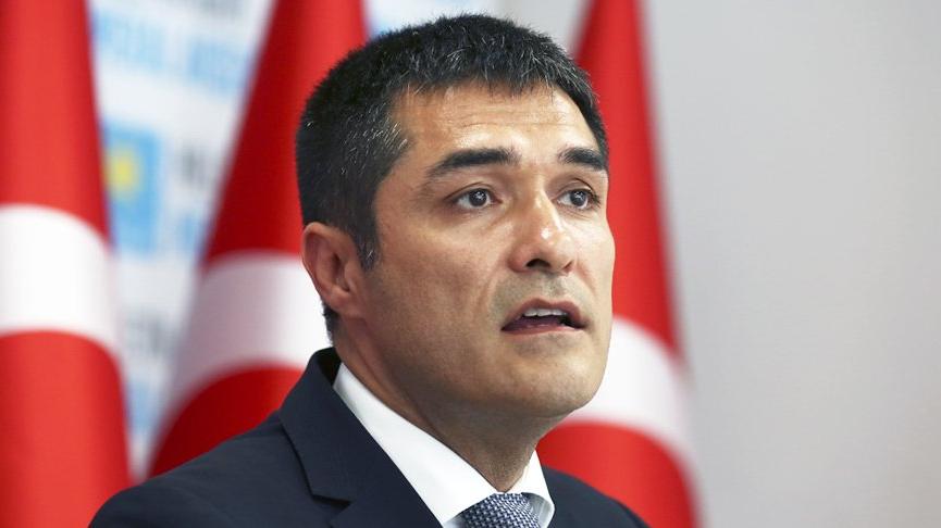 İYİ Partili Kavuncu: ‘Hudut Namustur’ afişleri, emniyet güçleri tarafından ‘halkı kin ve düşmanlığa tahrik’ gerekçesiyle kaldırılmak isteniyor
