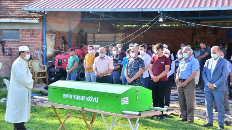 Evlenmeyi reddedince öldürülen 16 yaşındaki kız defnedildi