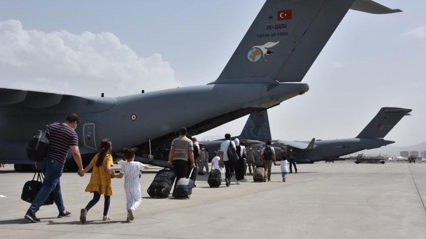 Kabil’den İslamabad’a götürülen 200 Türk, THY uçağıyla İstanbul’a getirilecek