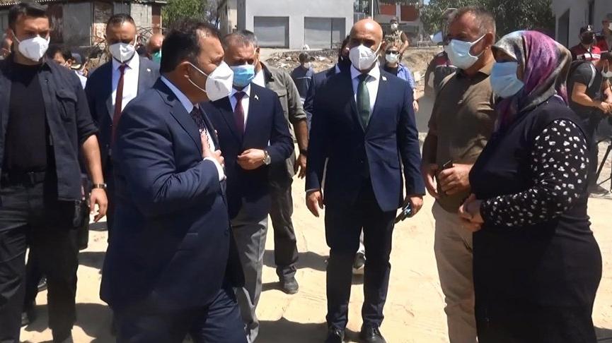 KKTC Başbakanı Saner: Yangın söndürülmesinde bir su damlası bile katkımız olduysa ne mutlu