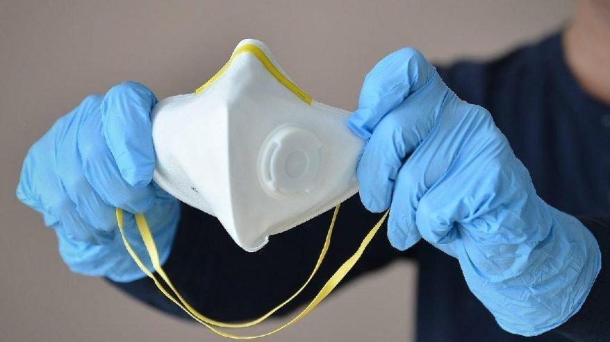 Açık alanlarda maske takmayan İngiltere vatandaşına hapis cezası