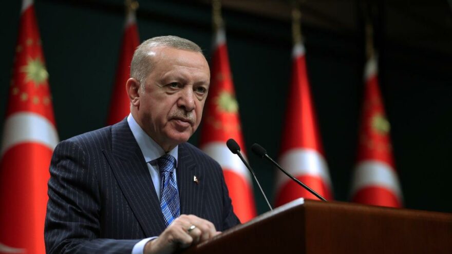 Erdoğan’dan bir gün gecikmeli deprem mesajı