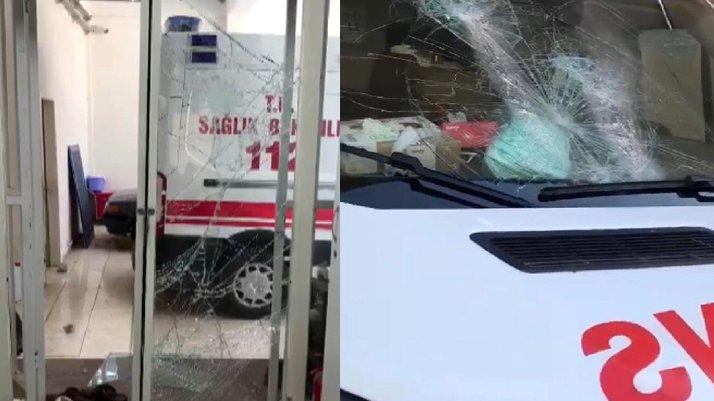 Diş ağrısına ambulans gelmeyince acile taşla saldırdı