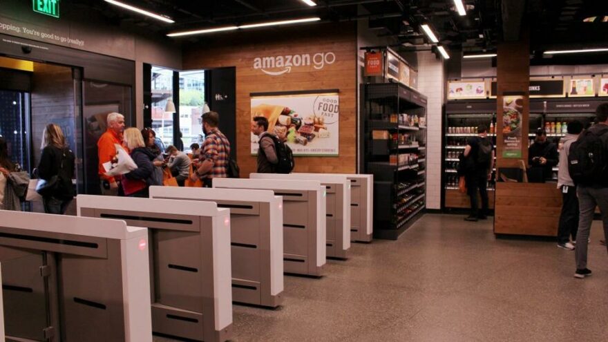 Amazon fiziksel mağaza açma planları yapıyor