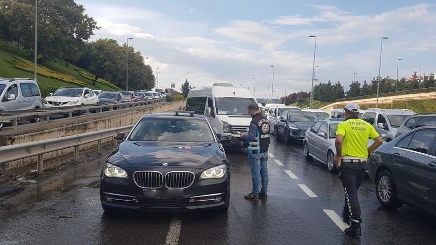 İstanbul’da bin 461 araca çakar cezası