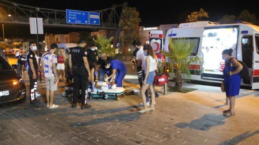 Durak çalışanını öldüresiye dövüp kaçtılar