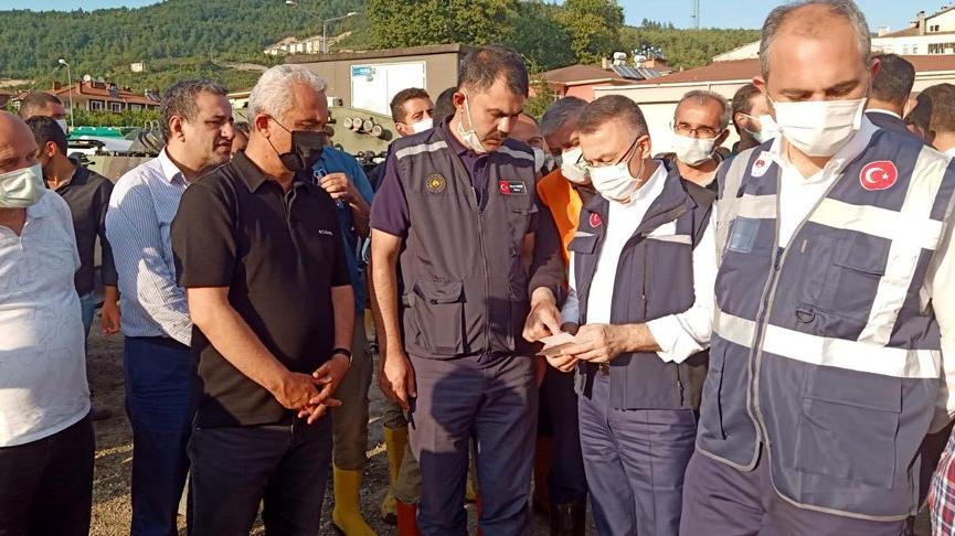 Cumhurbaşkanı Yardımcısı Oktay: Afet oluşturacak yerde yapılaşmadan uzaklaşalım