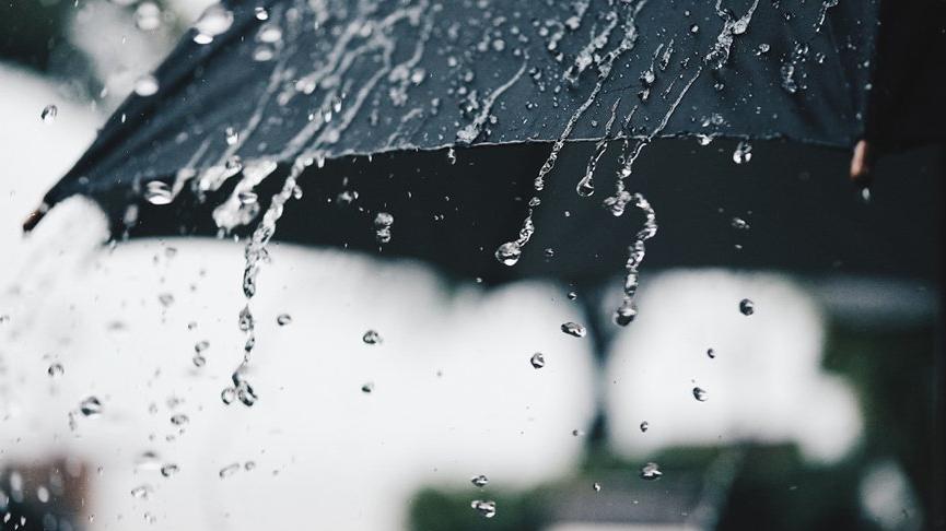 Meteoroloji’den İstanbul’a bugün için gök gürültülü sağanak yağış uyarısı