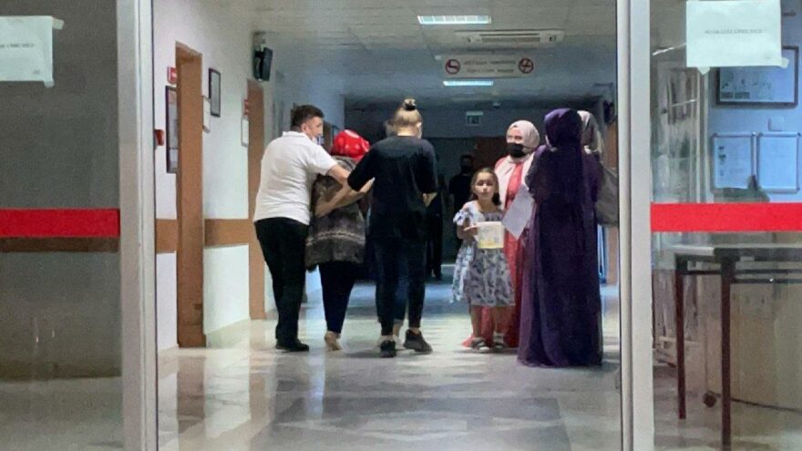33 kişi düğün yemeğinden zehirlendi