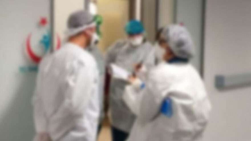 Bir doktor daha coronadan hayatını kaybetti
