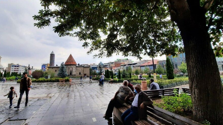 Yüz yüze eğitim kararı çıktı kiralar tavan yaptı