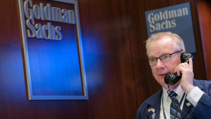 Goldman Sachs’tan şubeye girecek personel ve müşterilere aşı zorunluluğu