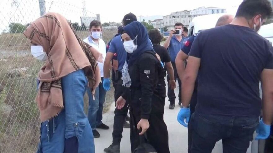 Bu kez Sultangazi’de durdurulan minibüsten çıktılar