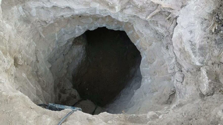 3 bin yıllık antik kenti hilti ile deldiler