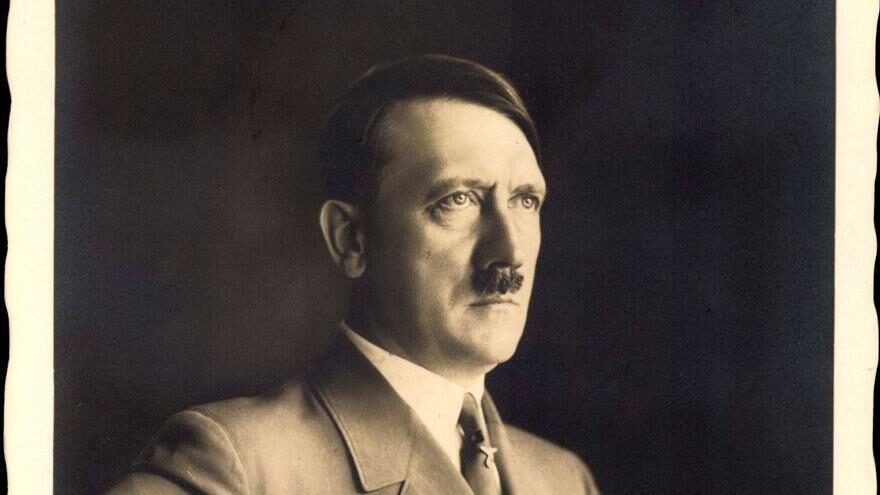 Hitler yeniden moda oldu: Kitabı Fransa’nın en çok satanı