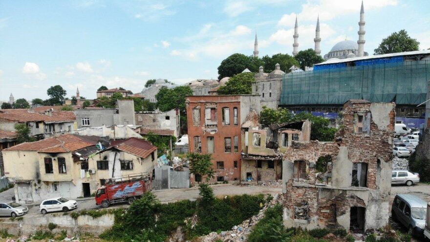 Yenileneceği söylenen Süleymaniye kentsel çöküntü alanı oldu
