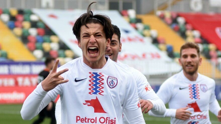 Enis Destan’a Red Bull Salzburg’tan resmi teklif