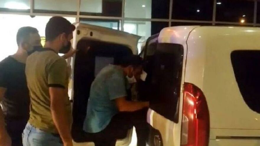 Kına gecesinde damat ve annesi bıçaklandı