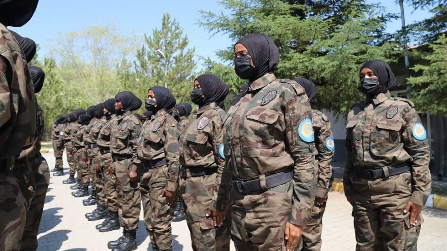 Somalili kadın polislere Çankırı’da özel harekat eğitimi