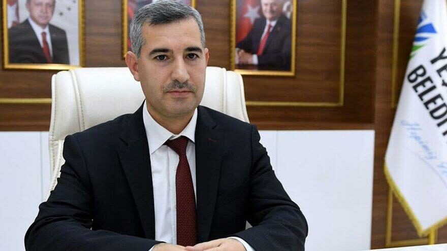 AKP’li başkan 950 bin liraya ekrana çıkacak