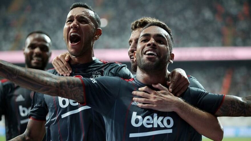 Beşiktaş’tan, Alex Teixeira’nın durumu hakkında açıklama