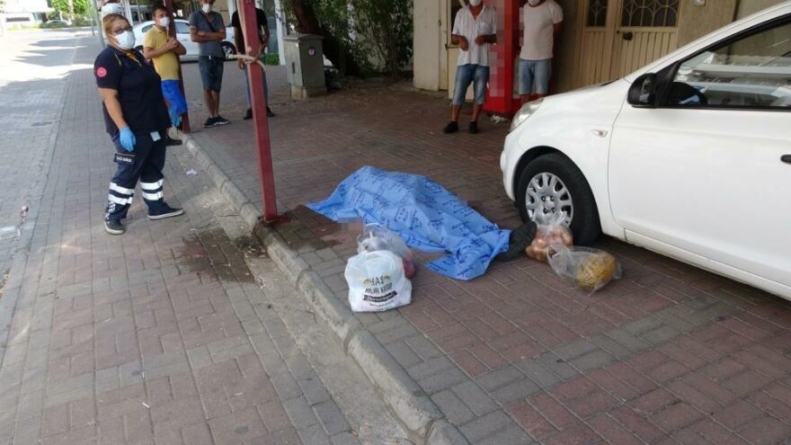 Ölüm pazar alışverişinden dönerken yakaladı