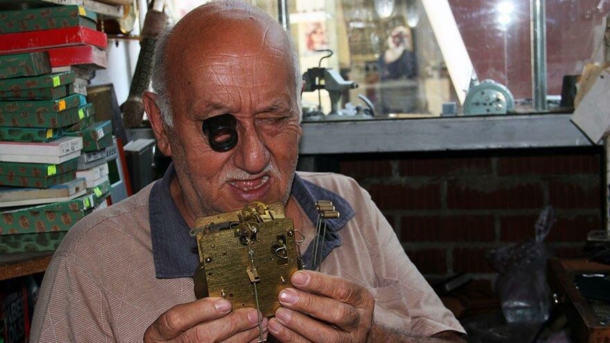 67 yıldır dede mesleğini sürdürüyor… ‘Çırak gelse öğretmem’