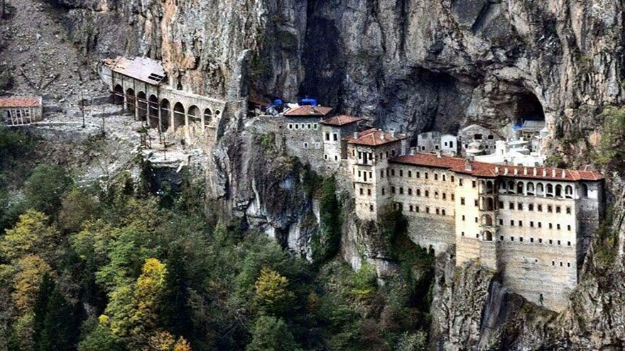 Sümela Manastırı’na ziyaretçi akını