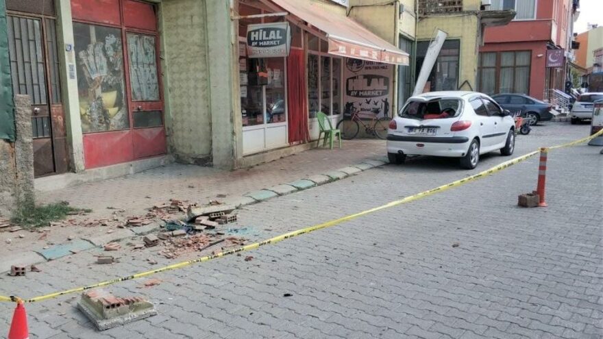 Kütahya’daki 5 büyüklüğündeki deprem sonrasında 29 artçı sarsıntı kaydedildi