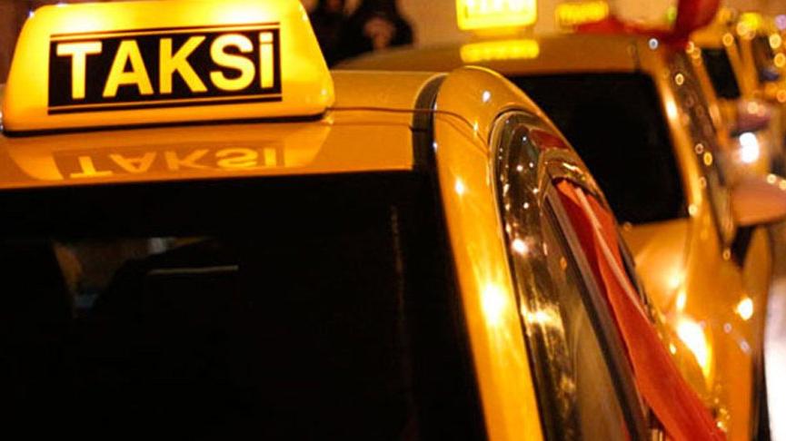 Taksim’de taksicilere polis denetimi