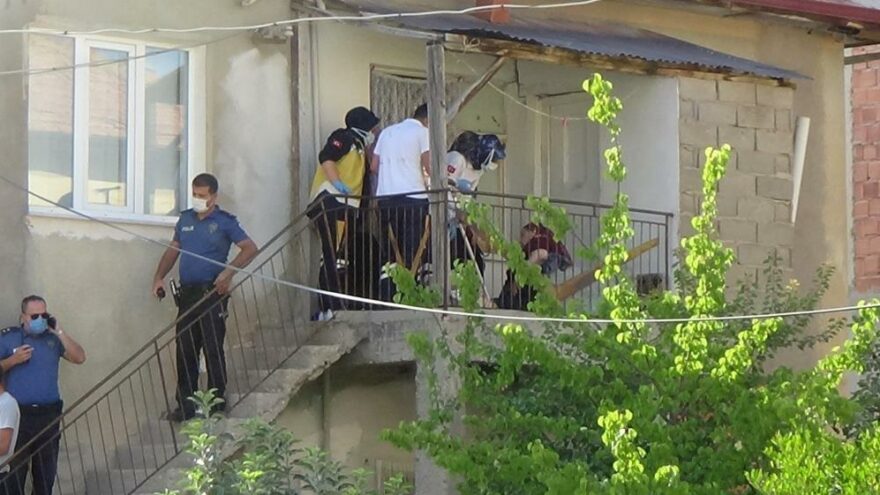 Balkonda uyuyordu, silahlı çatışmada vuruldu