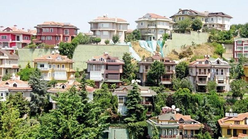 Ünlülerin sitesinde tapular pandemi genelgesine takıldı