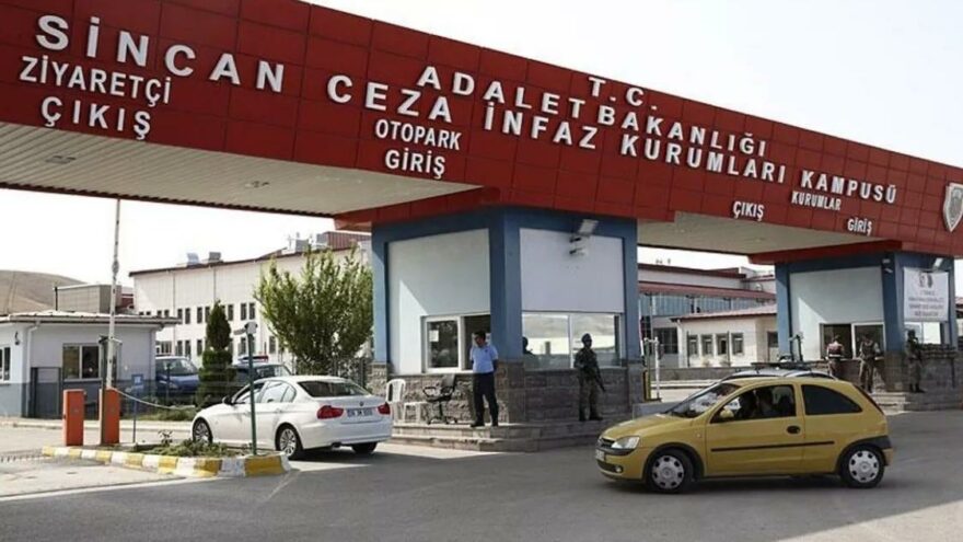 Emekli Korgeneral Vural Avar hastaneye sevk edildi