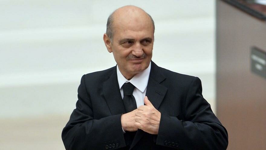 MHP, Erdoğan Bayraktar’ı ‘rüşvet almakla’ suçlamıştı