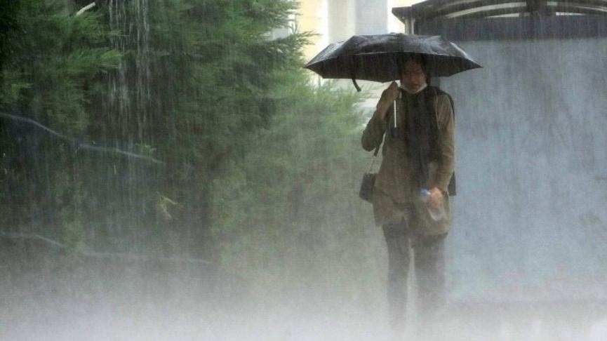 Meteoroloji’den İstanbul ve çok sayıda il için art arda rüzgar ve kuvvetli yağış uyarısı: Metrekareye 100 kilo bekleniyor