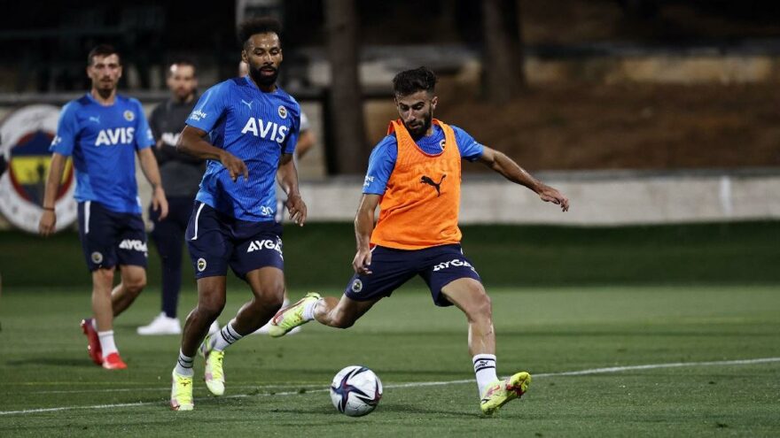Fenerbahçe’nin yeni transferi Diego Rossi antrenmanda