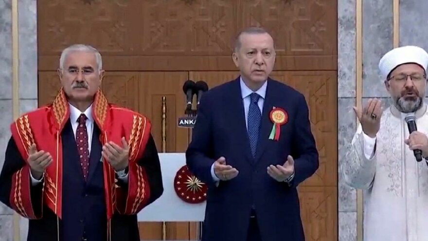 Adli yıl açılışındaki görüntüye barodan tepki