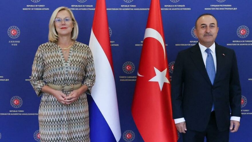 Hollanda’dan Afganistan açıklaması: Türkiye’ye destek verdi