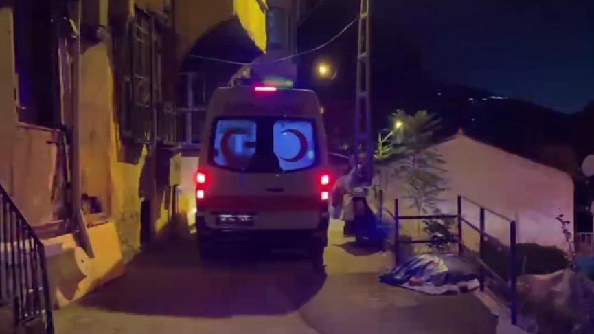 İzinsiz evinde kalan kişi tarafından bıçaklanan ev sahibi yaşamını yitirdi