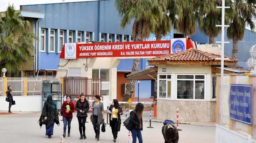 Atıl kamu binaları öğrenci yurdu yapılsın