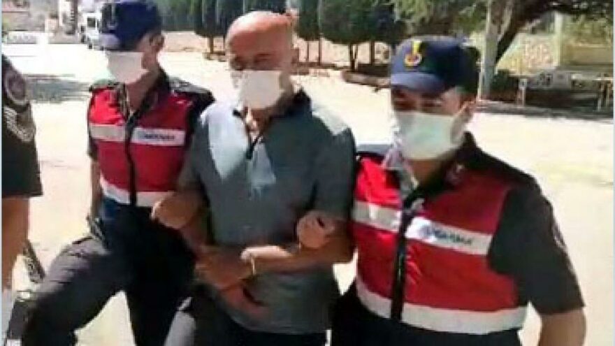 Uyuşturucuyla yakalanan eski polis tutuklandı