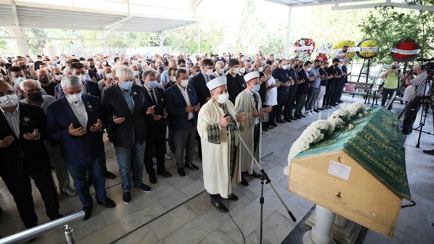 Mustafa Selim Yaşar son yolculuğuna uğurlandı