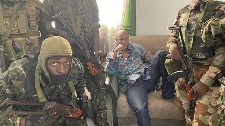 Askeri darbe yaşayan Gine’de yeni kararlar alındı