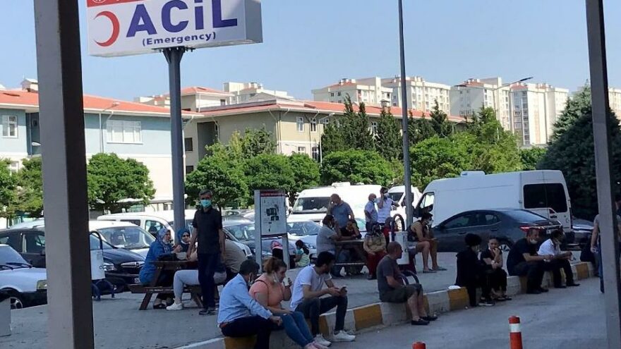 Düğünde tavuklu pilav zehirledi, 33 kişi hastanelik oldu