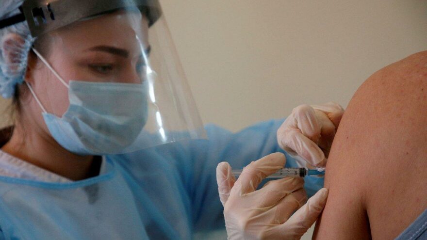Geleneksel aşılara büyük darbe… Kendi üreticisi de seçimini yaptı: Çinli Sinopharm’dan mRNA aşısı